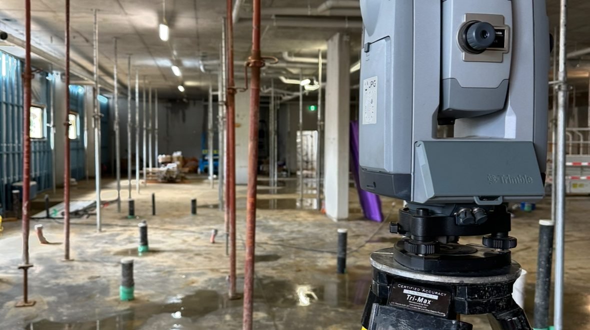 Geomatics Engineering vs. Traditional Surveying: What’s the Difference?